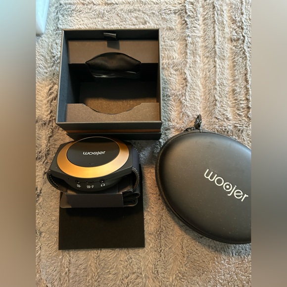 Woojer Edge Haptic Strap for Games & Music - Picture 4 of 6